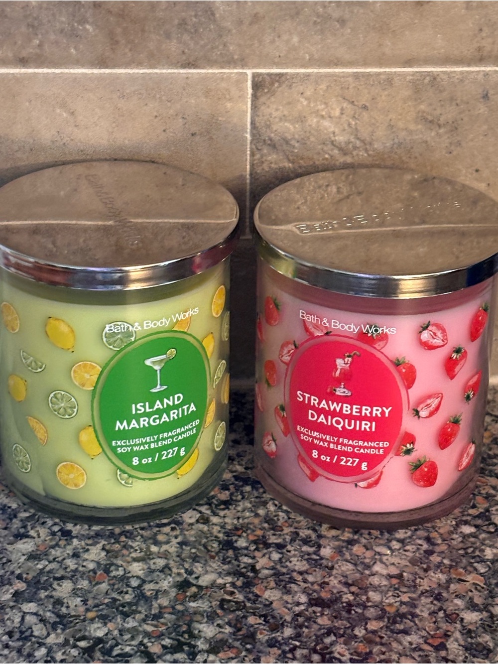Bath & Body Works Island Margarita & Strawberry Daiquiri Candles - Green & Pink